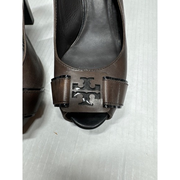 Tory Burch High Heel Dress Sandal Peep Toe Slingback Brown Pump Heel Size 8 - Picture 2 of 7